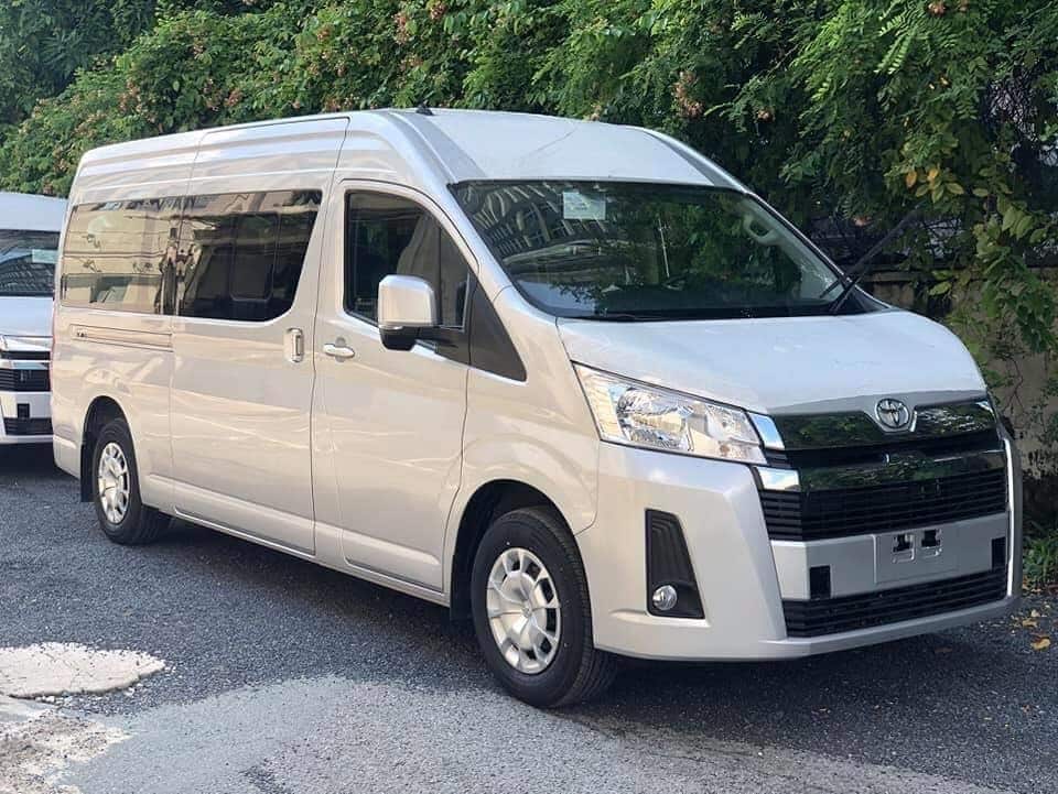 Thảm lót sàn Toyota Hiace 20132021  Thảm lót sàn KATA